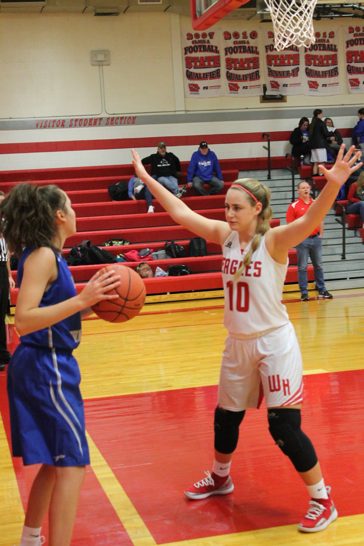 wh scrimmage bb 2019 005.JPG